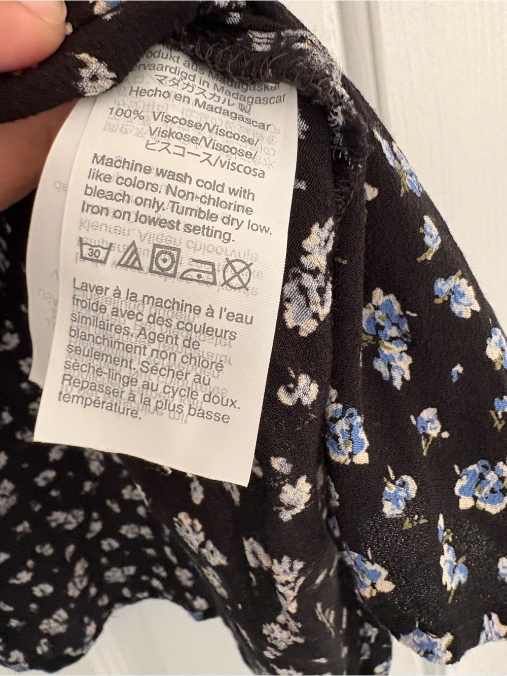 Madewell XXL Black Blouse with Blue and White Floral Print - Picture 5 of 6